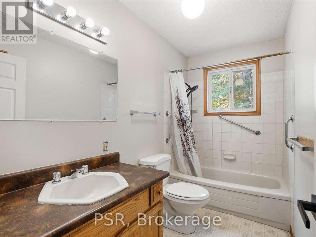 1016 VICTORIA STREET, 