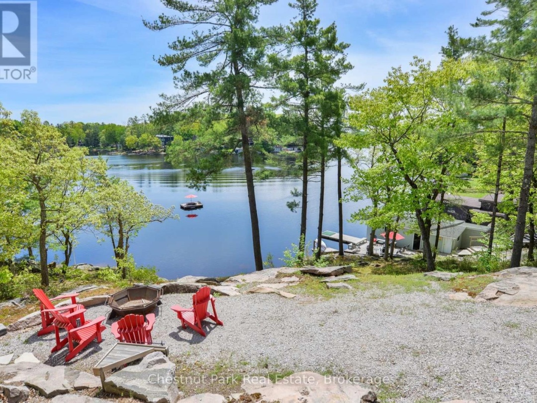 4558 Riverview Drive, Sparrow Lake