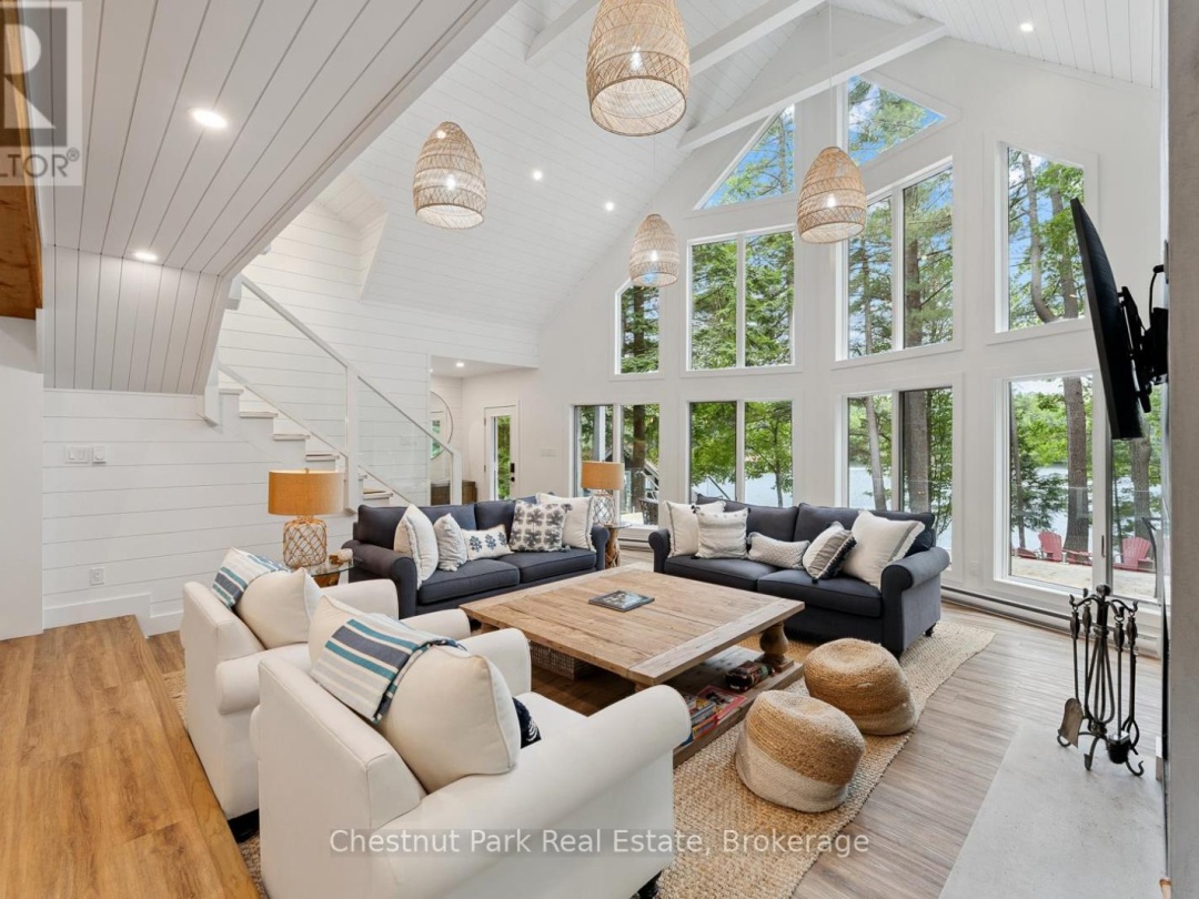 44 MILLER ISLAND, 