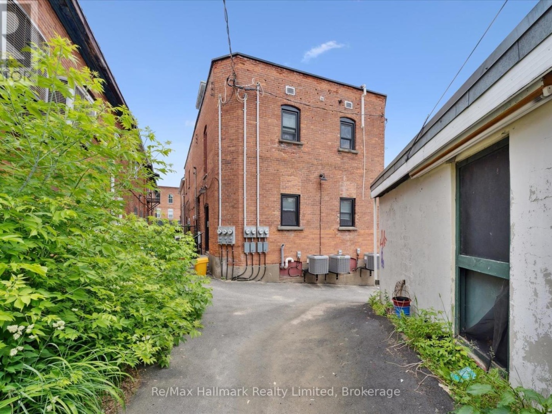 14 MANITOBA STREET, 