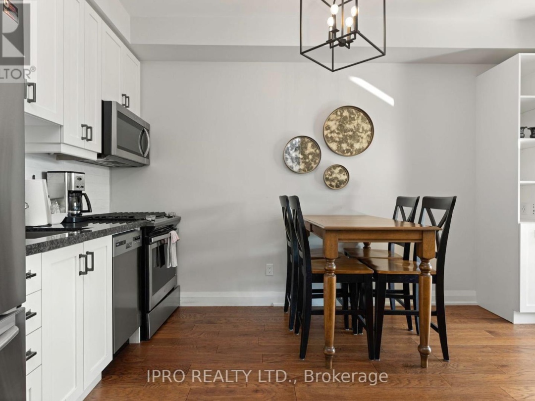 16 - 1869 MUSKOKA RD 118 WEST ROAD, Lake Muskoka