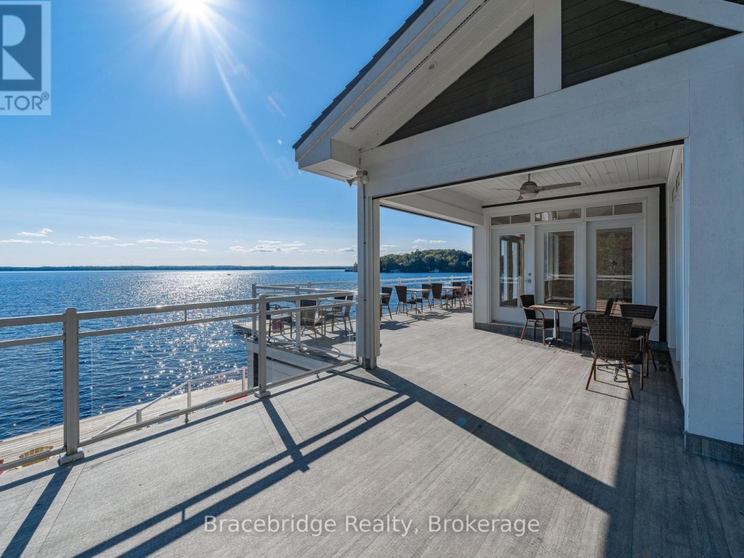 G104-D2 - 1869 MUSKOKA ROAD 118 HIGHWAY W, 