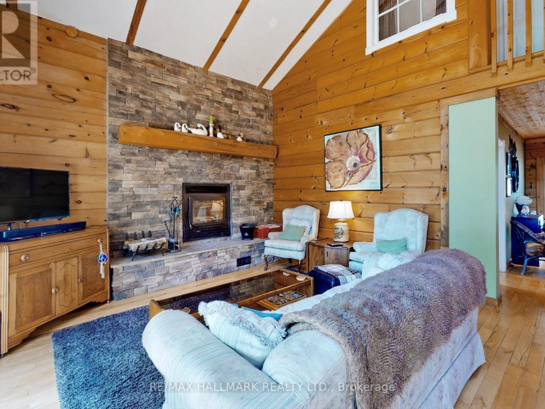 4017 Dalrymple Drive, Dalrymple Lake