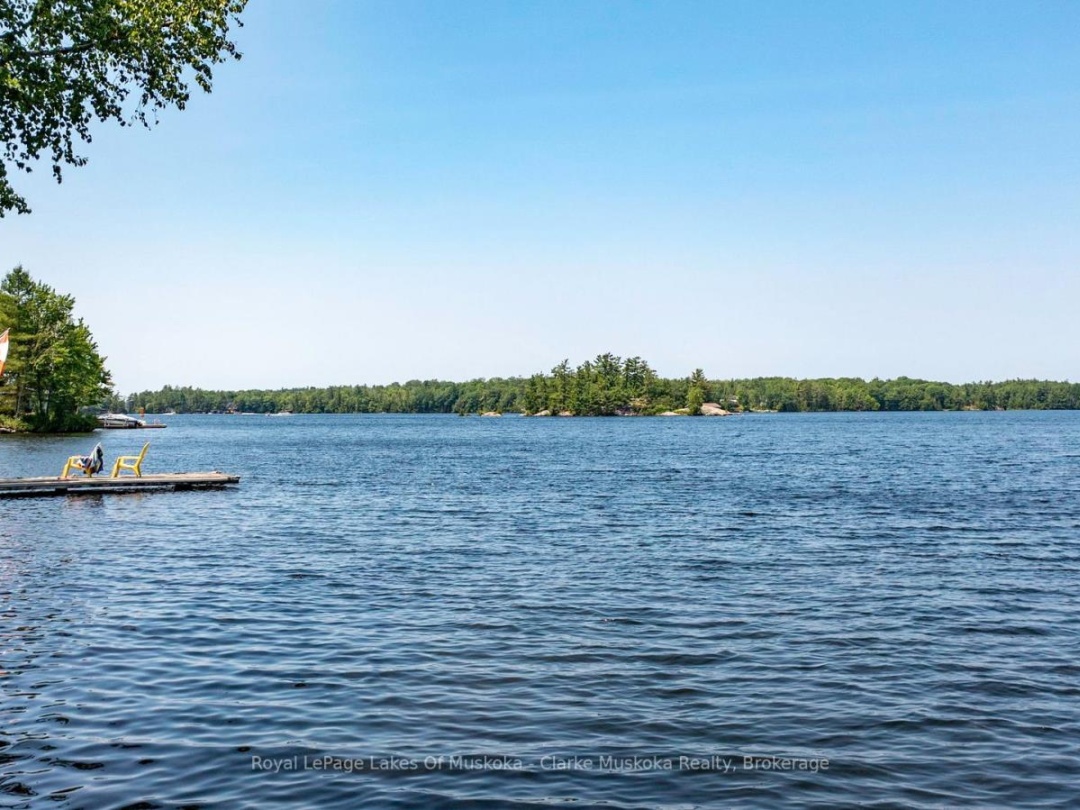 185 WOODLAND TRAIL, Gloucester Pool