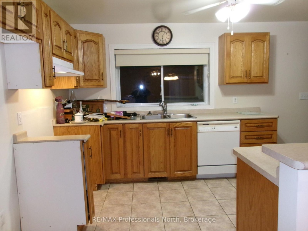 646 MOUNTAIN STREET, 