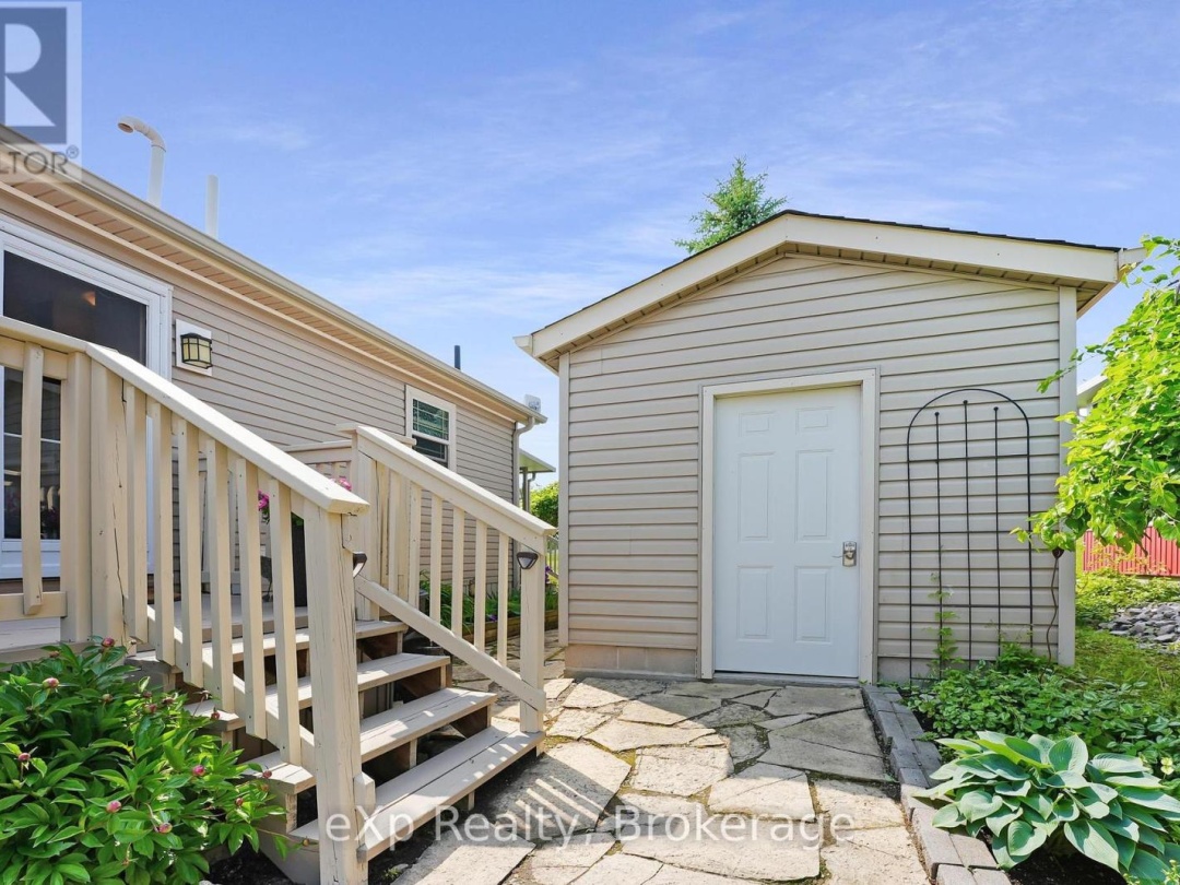 53 CREEKSIDE CIRCLE, 