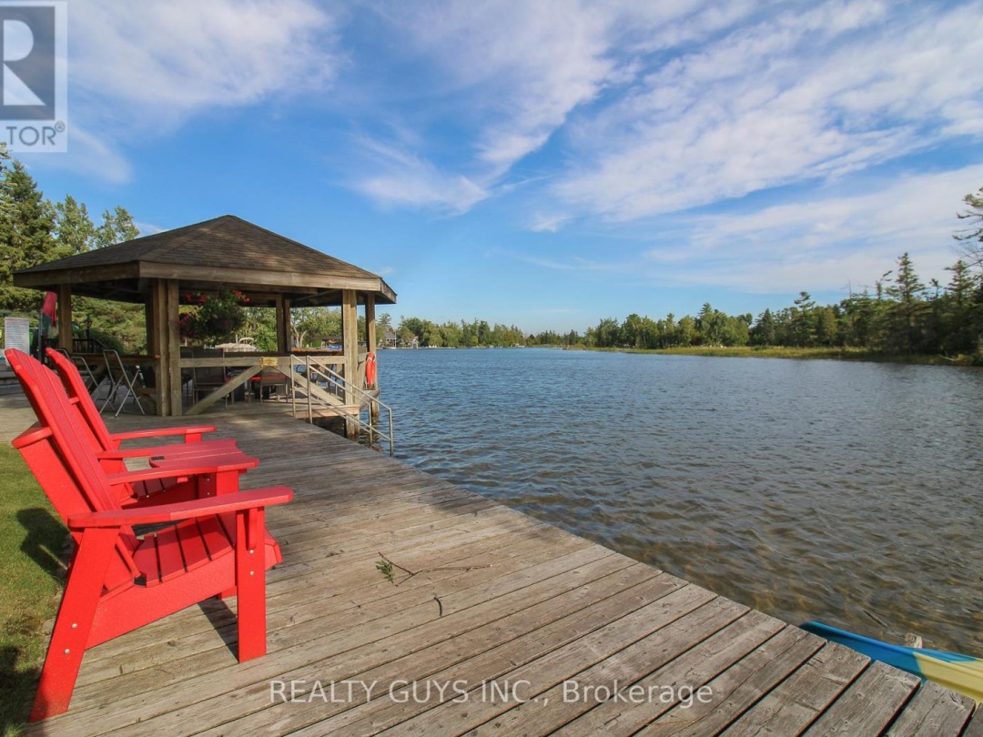 # 204 - 200 EAST STREET S, 