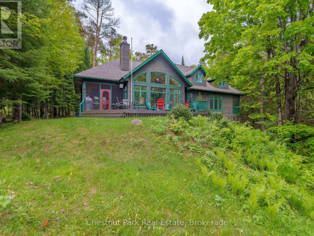 1 & 2 1230 Miriam Drive, Black Lake