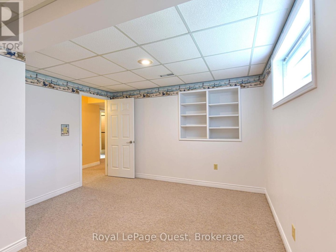 27 HEYDEN AVENUE, 