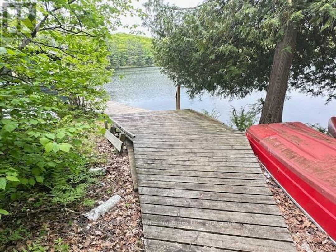 131 Downes Road, Horseshoe Lake