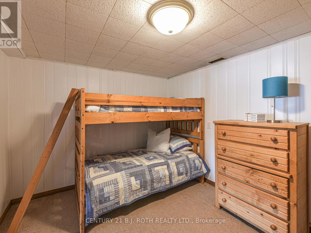 71 CAMPBELL BEACH ROAD, 