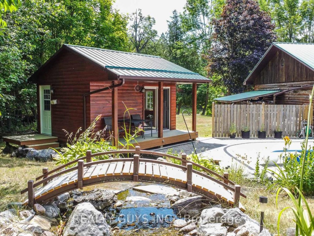 891 COUNTY ROAD, 