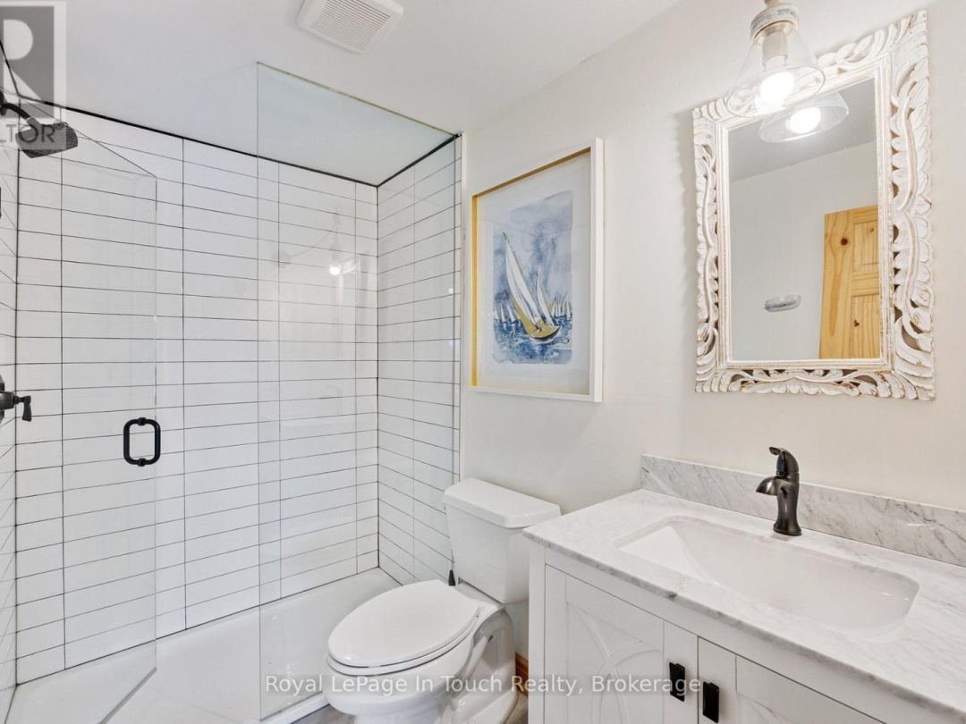 288 KINGS FARM ROAD, Gloucester Pool