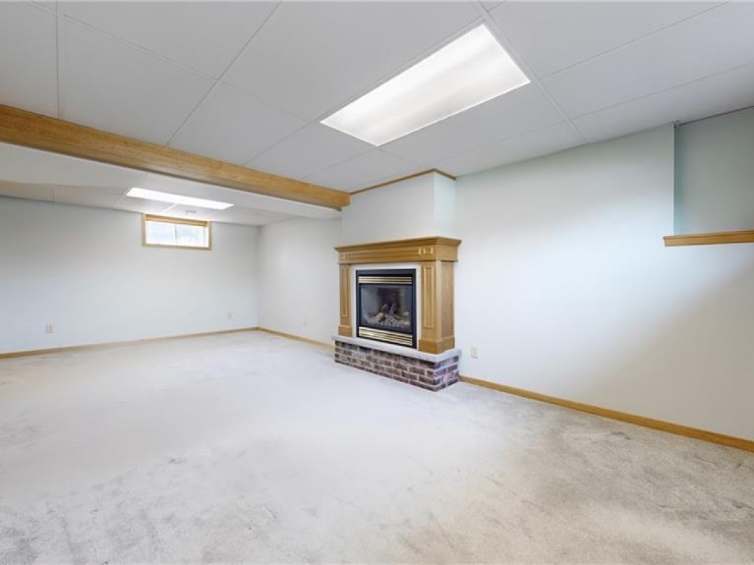 4 Gaudaur Court, Orillia