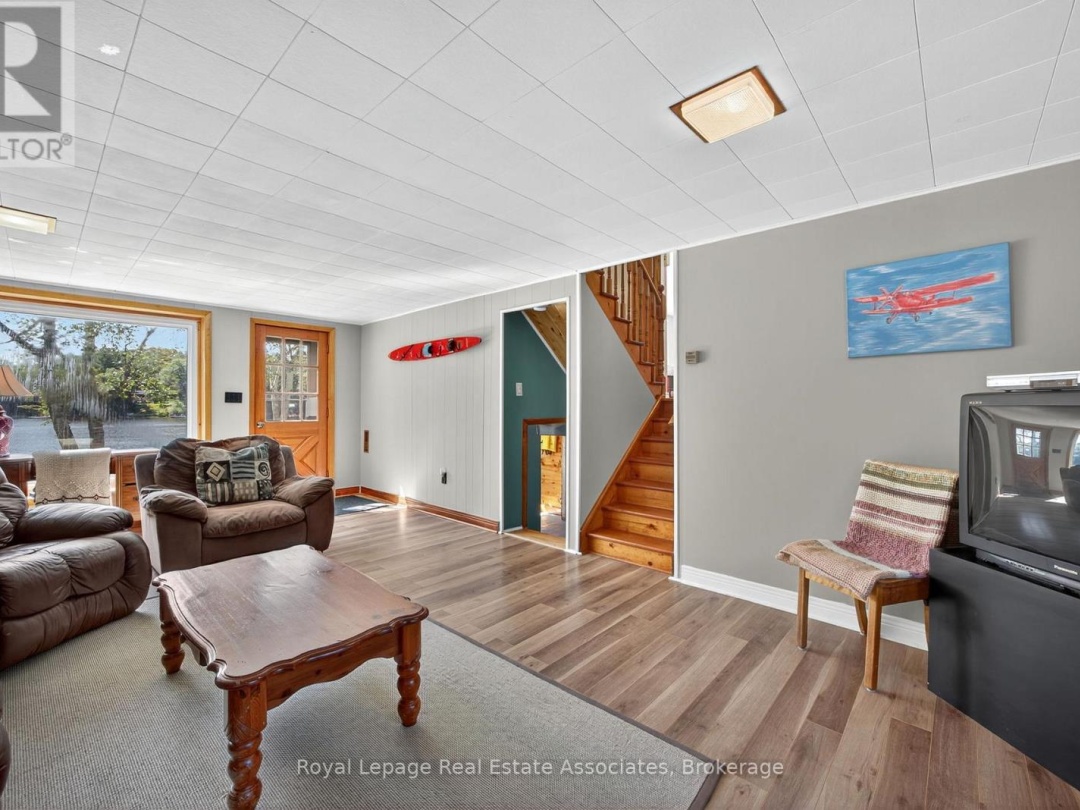 389 FALCON ROAD, 