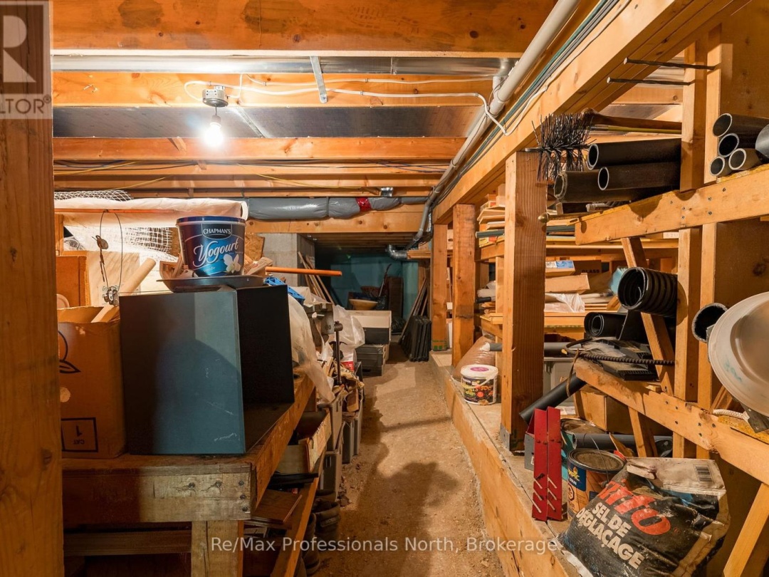1279 GRAHAM ROAD, 