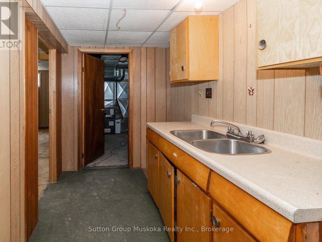707 MUSKOKA ROAD 3 ROAD N, 