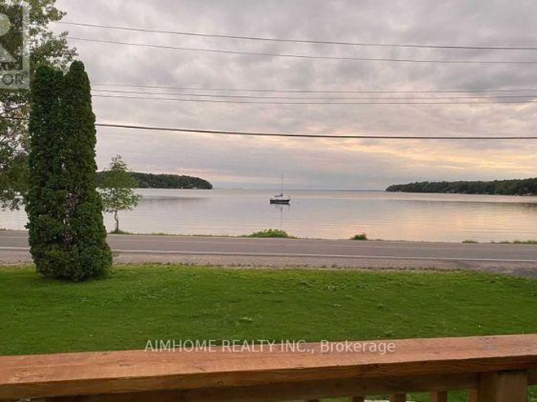 2858 Lakeshore Road E, Oro-Medonte