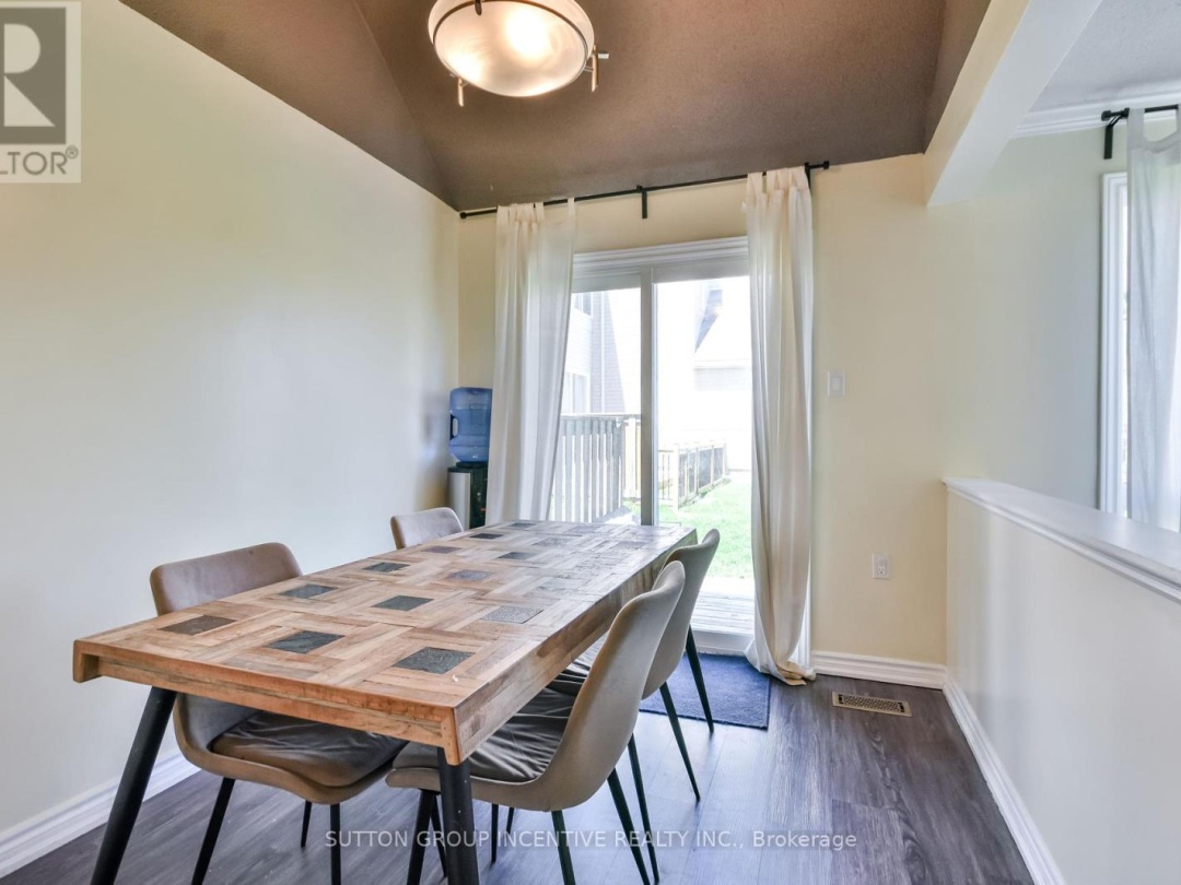 39 12 Lankin Boulevard, Orillia