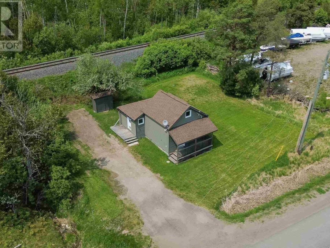 7940 Highway 17 E, Johnson Township