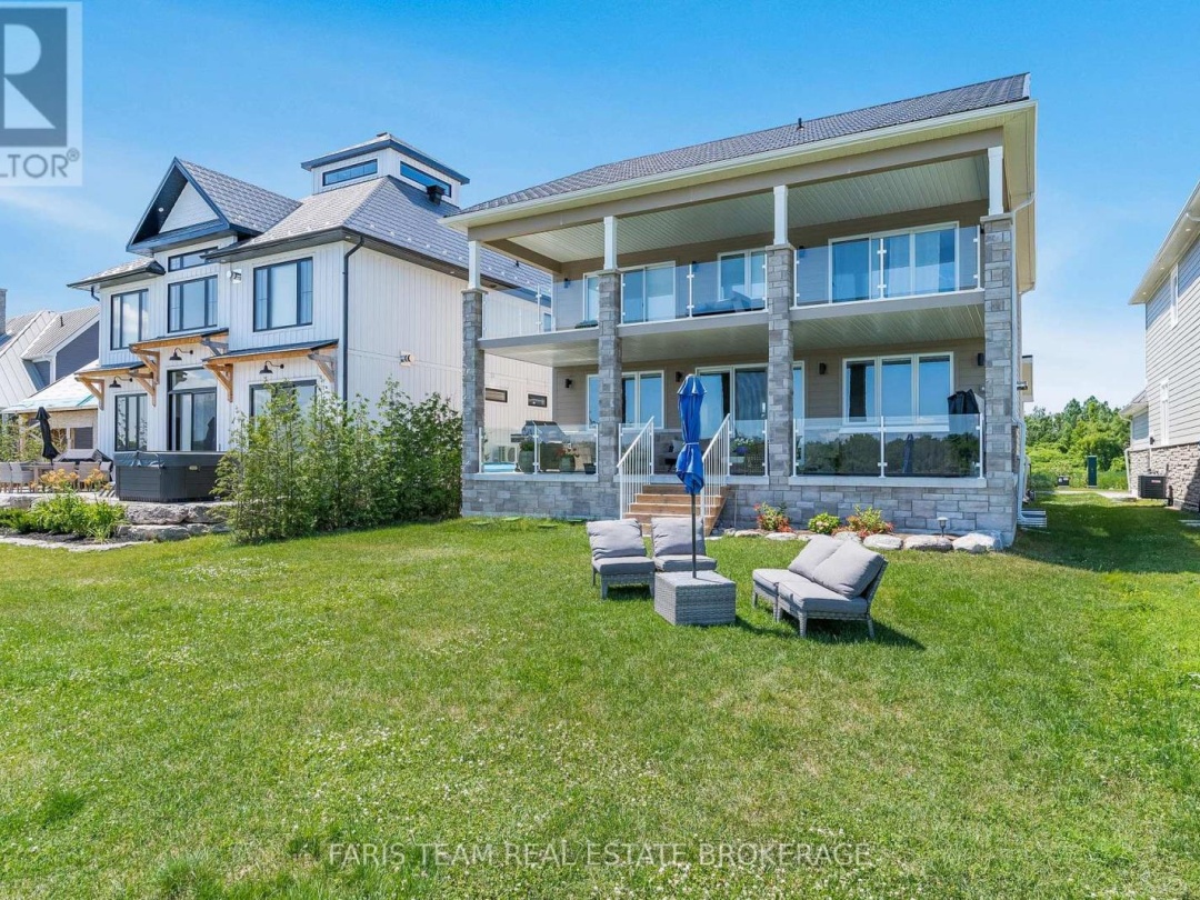 7 DOCK LANE, 