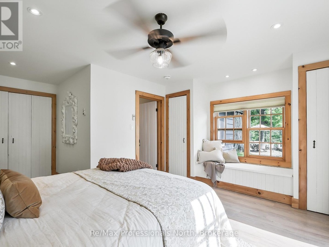 95 PEN LAKE POINT ROAD, 