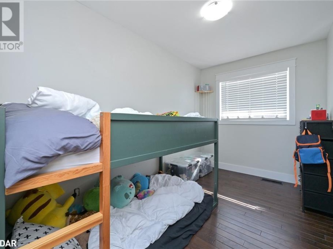 5653 12 Highway, Ramara