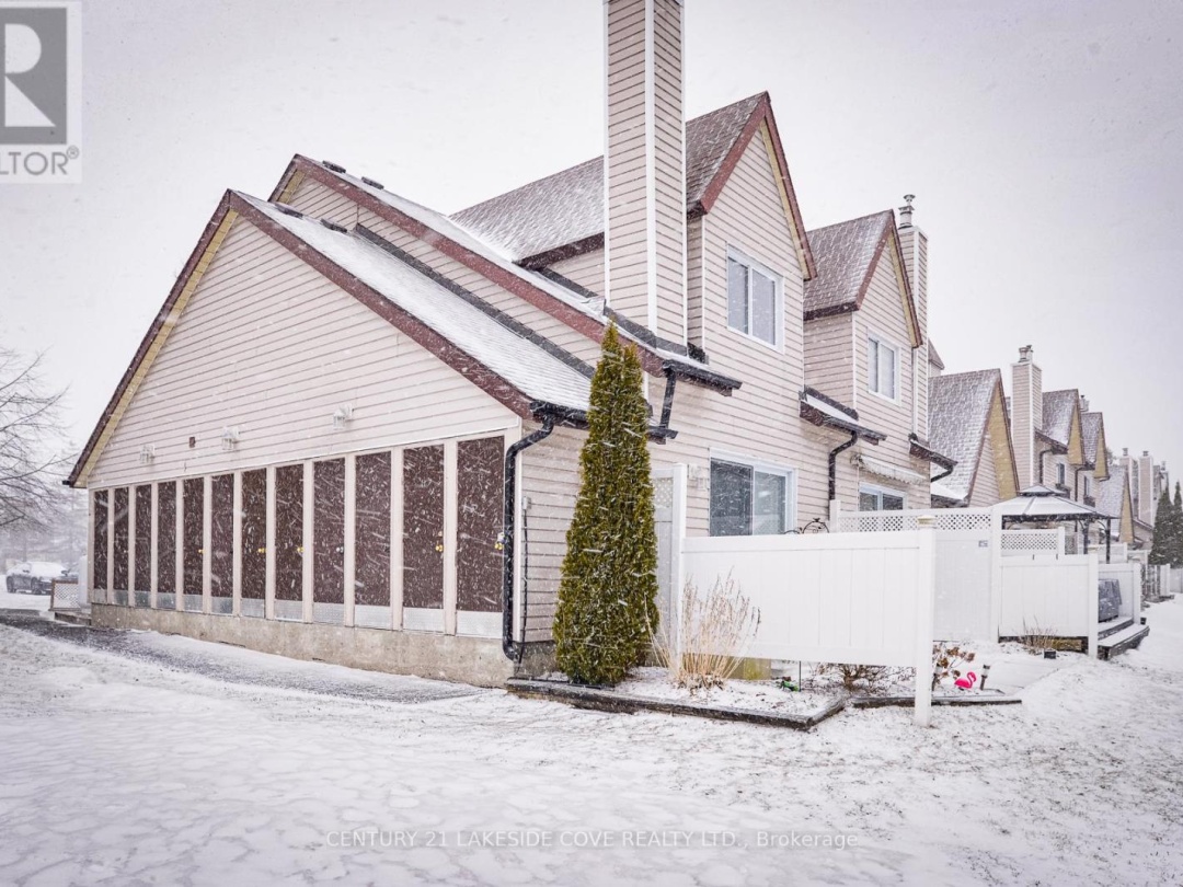 15 - 71 LAGUNA PARKWAY, Lake Simcoe