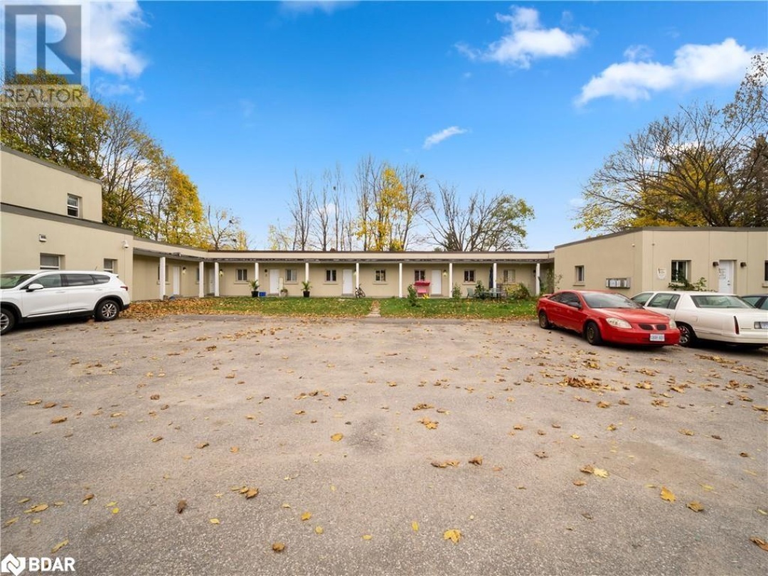 320 Laclie Street, Orillia