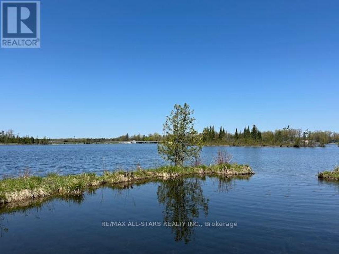 15 Manchester Trail, Sturgeon Lake