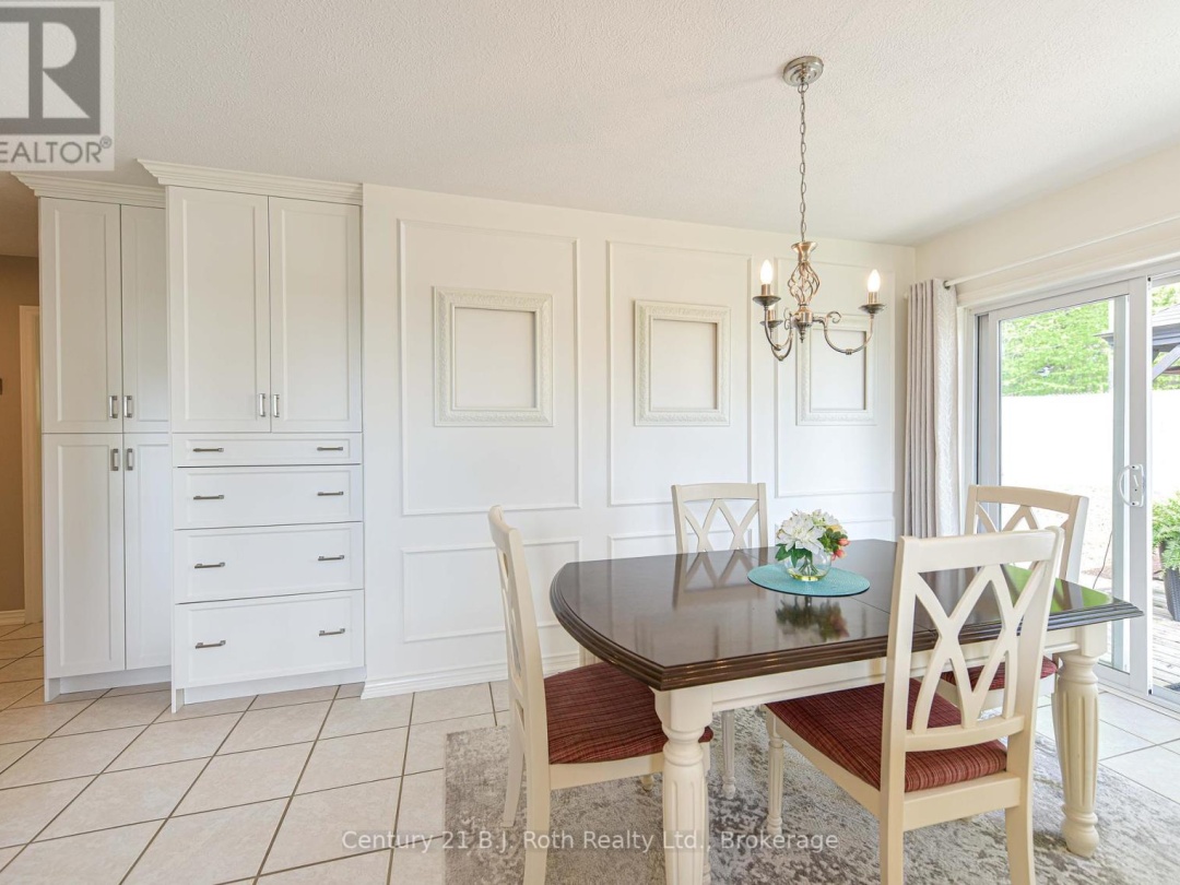 3196 Monarch Drive, Orillia