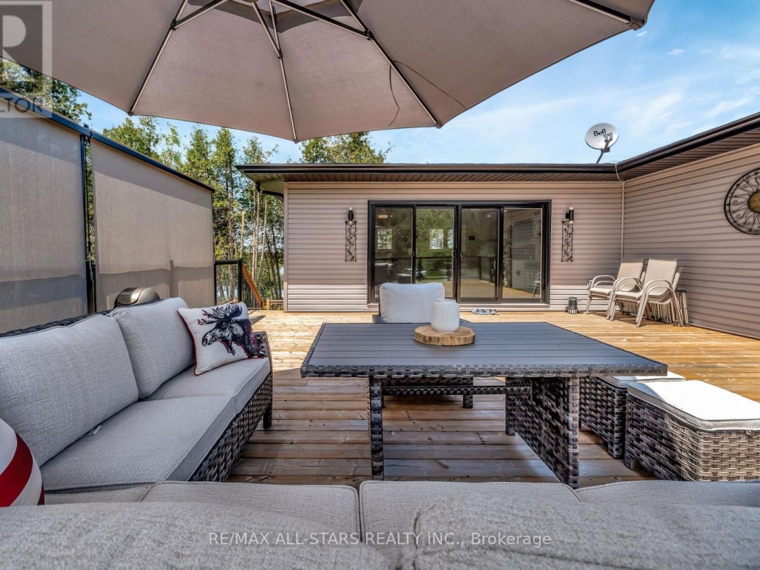 15 BERRY LANE, 