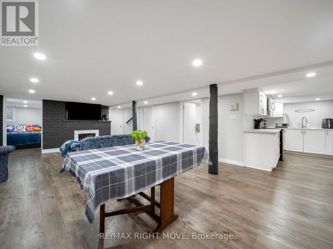 206 MARY STREET, Orillia