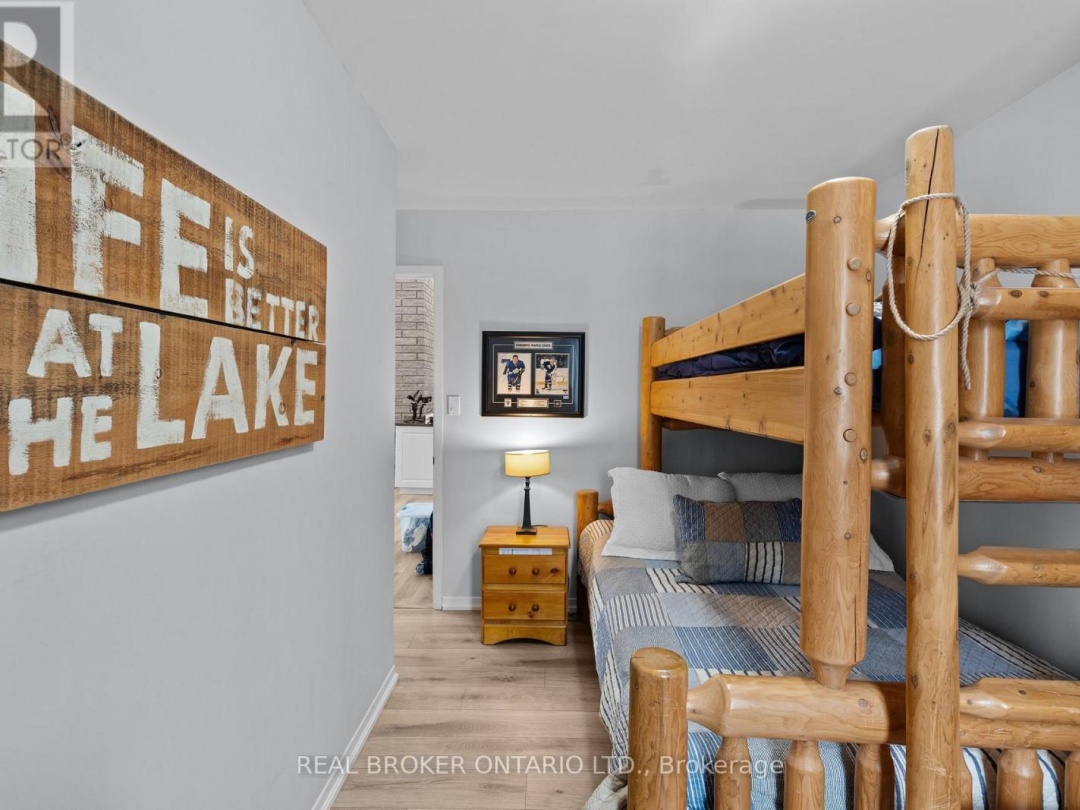 2043 Beman Point Lane, Gloucester Pool