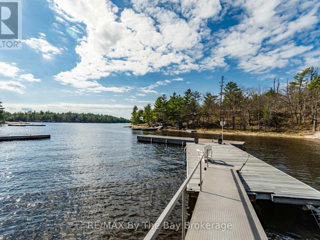3888 Is 820/Mermaid Is, Georgian Bay