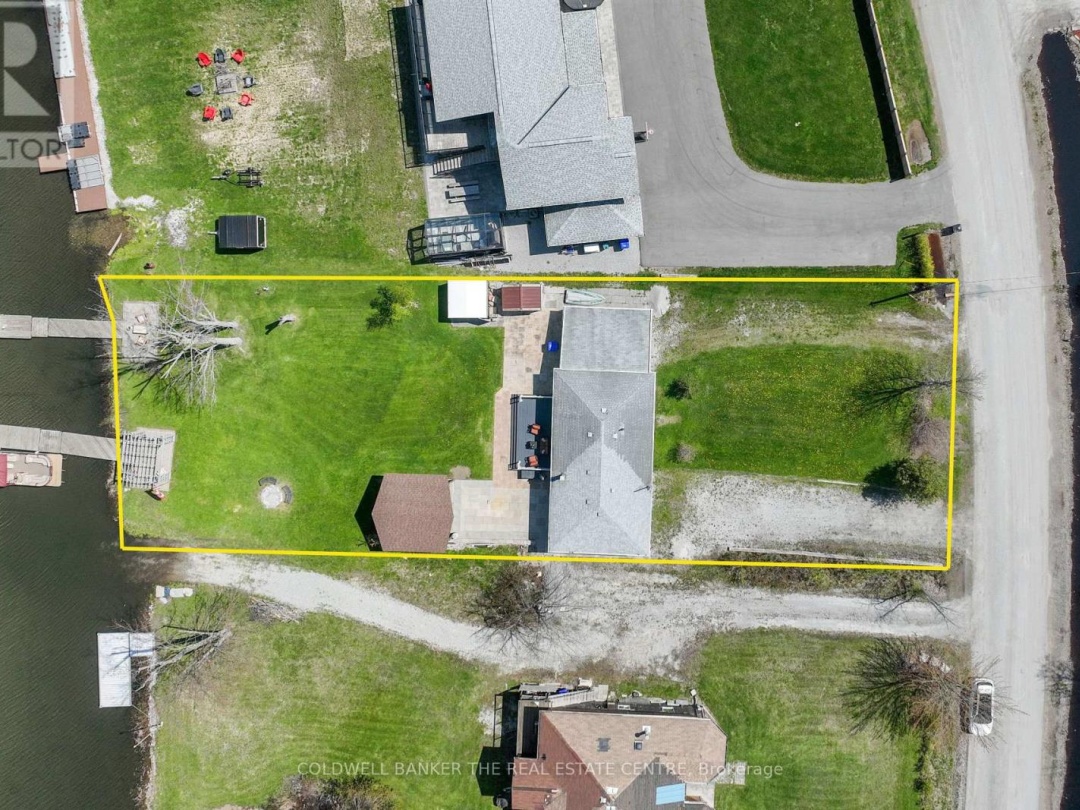 4137 Bayview Avenue, Lake Simcoe