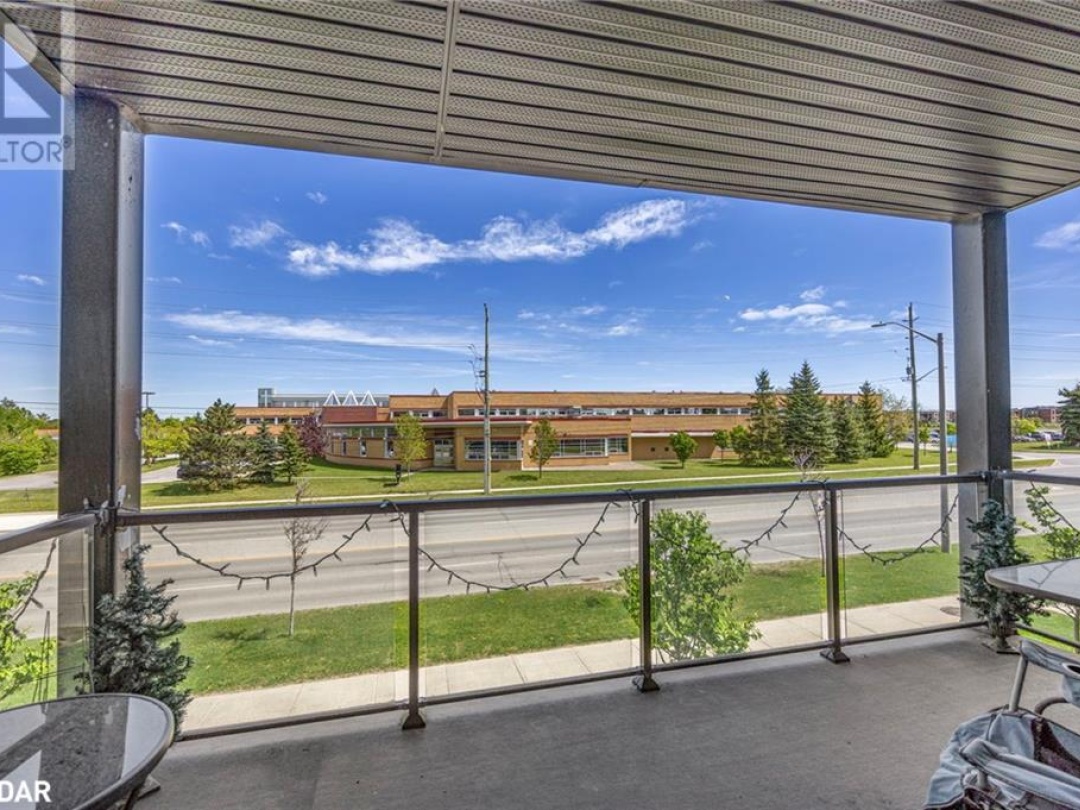 720 YONGE Street Unit# 205, 