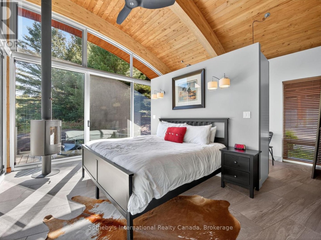 463 OTTER LAKE ROAD, 