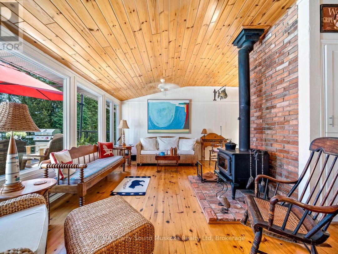 3 Maureen Drive, Little Whitefish Lake