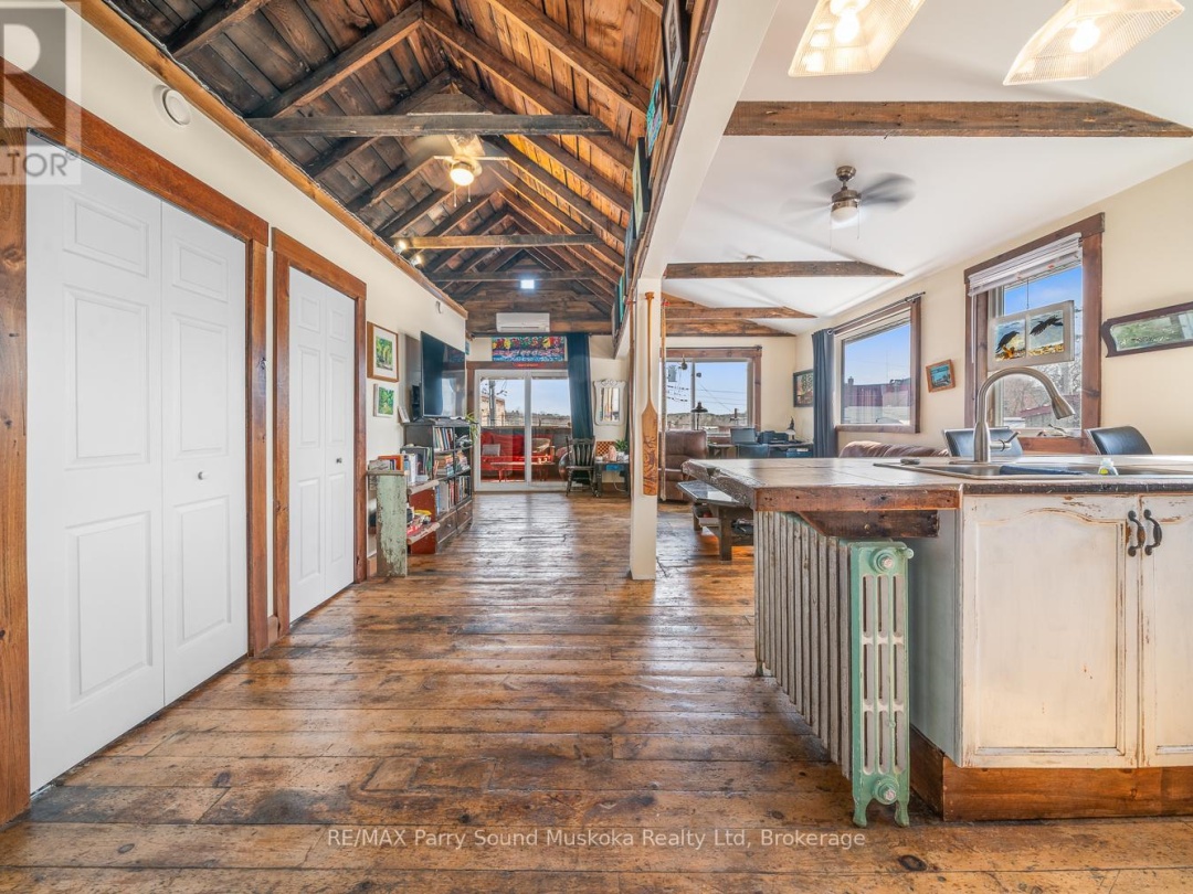 47 GIBSON STREET, Parry Sound