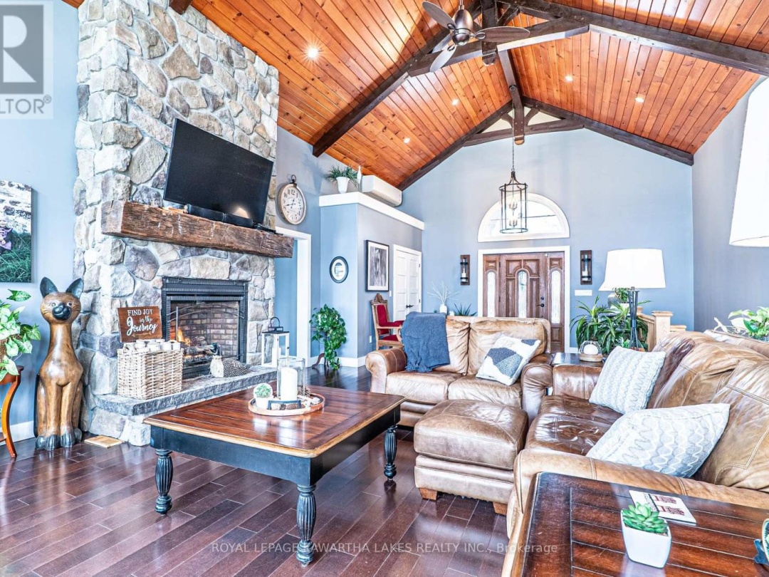 56 Falls Bay Road, Pigeon Lake