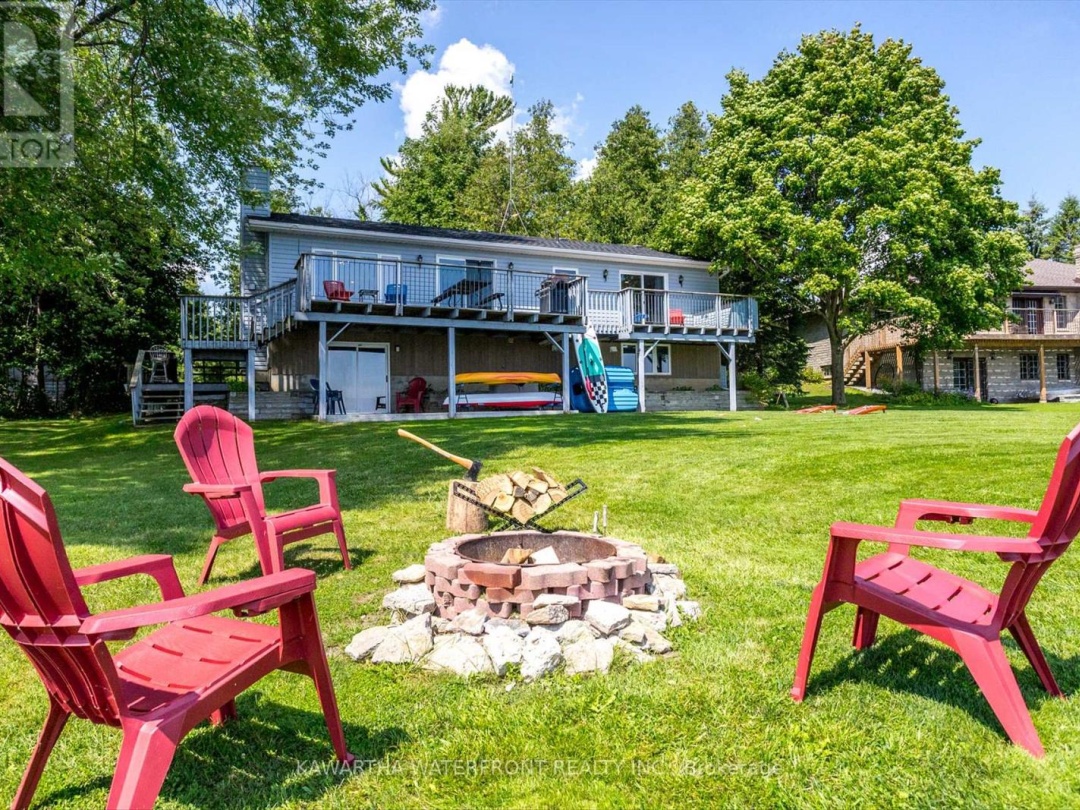 62 Betty's Bay Road, Sturgeon Lake