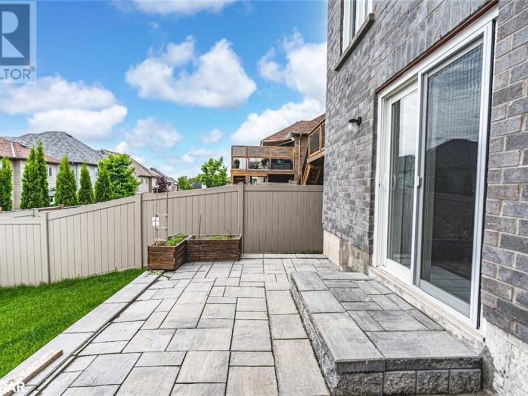 3069 Monarch Drive, Orillia
