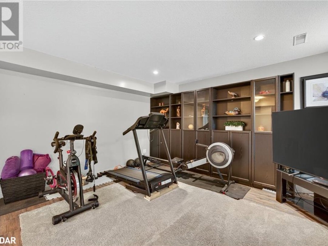 11 SUMAC Crescent, 