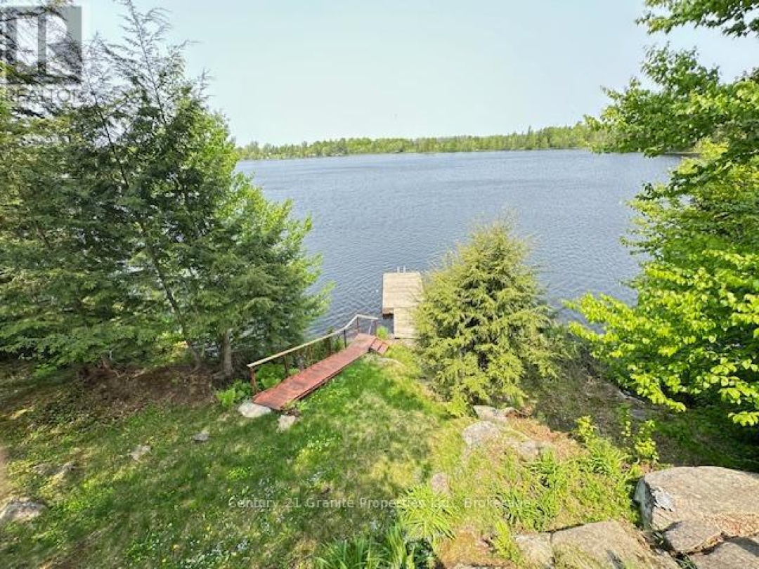 4 TURTLE LANE, 