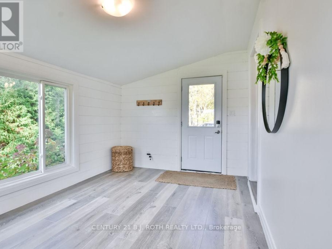 2695 CUMBERLAND ROAD, 