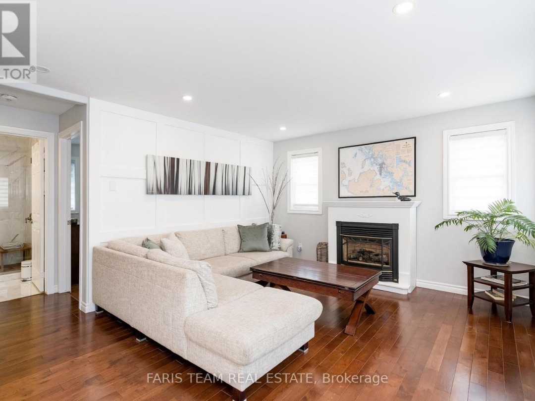 282 Robins Point Road, Georgian Bay