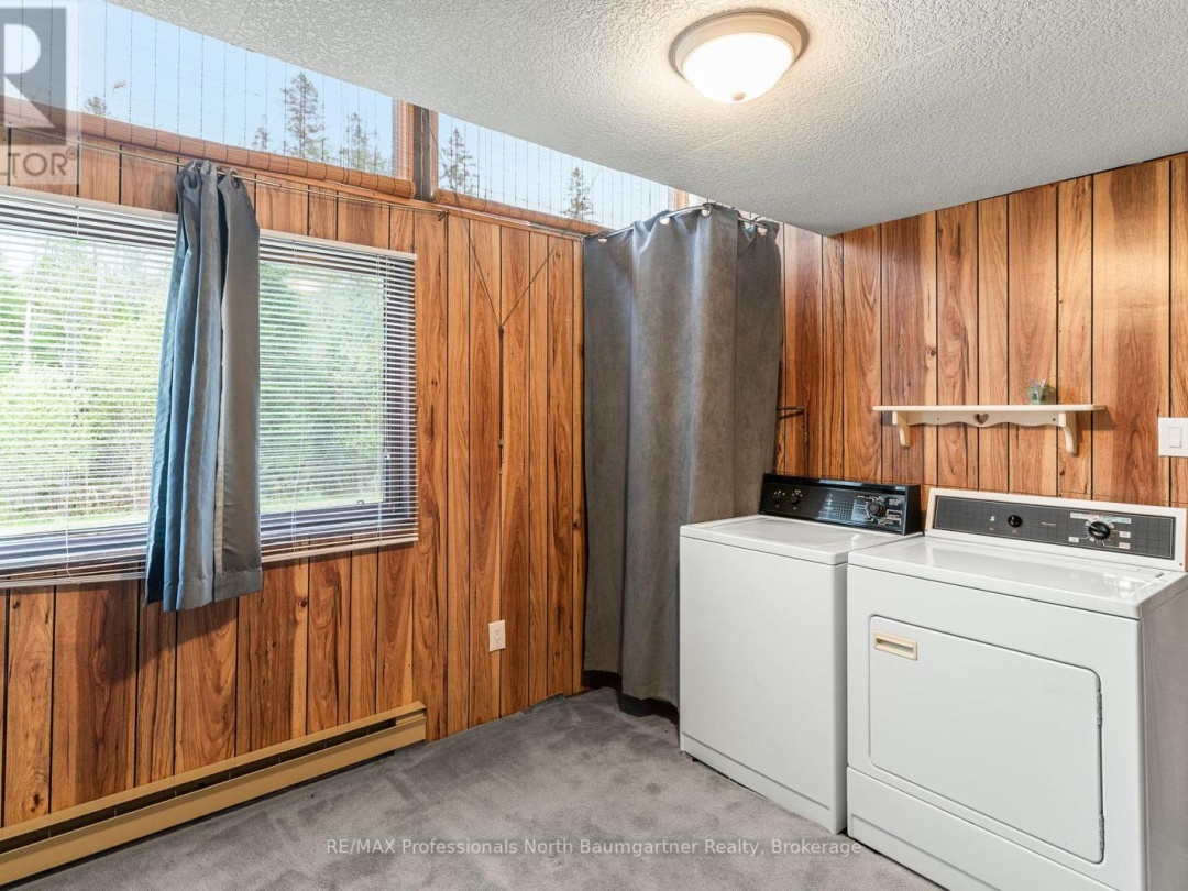 1172 Maebar Road, Twelve Mile Lake