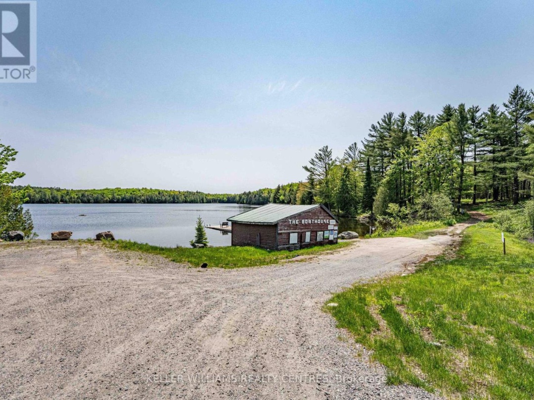 #38 Lakeridge 1047 Bonnie Lake Camp Road, Bracebridge (Macaulay)