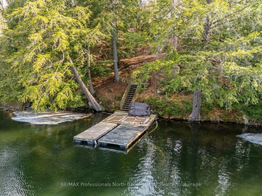 1117 Mink Road, Long Lake